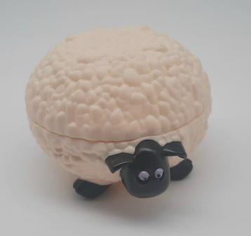 Shaun the Sheep Shirley's Secret Box (leeg) McDonalds 2013 beschikbaar voor biedingen