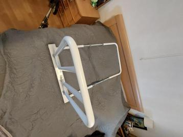 Stevige bedsteun (hulp) beschikbaar voor biedingen