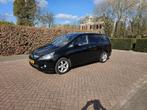Mitsubishi Grandis 2.4 Mivec 7 AUT 2005 Zwart, Auto's, Mitsubishi, Stof, 1800 kg, Euro 6, 7 stoelen