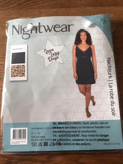 Nog in plastic:Nieuwe zwarte Nachtjurk/Hemd met kant maat XL, Kleding | Dames, Ondergoed en Lingerie, Nachtkleding, Zwart, Ophalen of Verzenden
