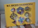 Boek M C Escher caleidocycli, Boeken, Kunst en Cultuur | Beeldend, Verzenden, Zo goed als nieuw, M.C. Escher, Grafische vormgeving