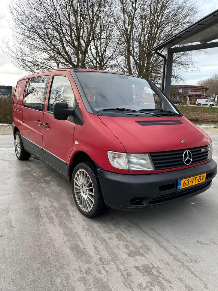 Mercedes-Benz Vito 2.1 108 CDI 2001 APK Maart 2027, Auto's, Bestelauto's, Particulier, Mercedes-Benz, Diesel, Handgeschakeld, Origineel Nederlands