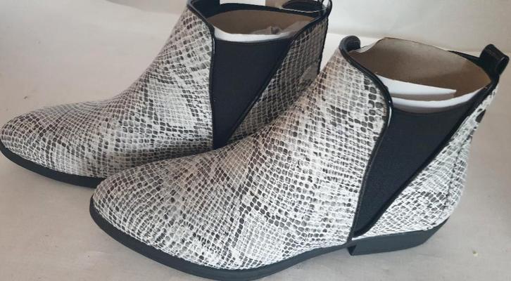 Fabulous Fabs enkellaarsjes div. maten, Kleding | Dames, Schoenen, Nieuw, Lage of Enkellaarzen, Wit, Ophalen of Verzenden