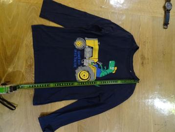 Longsleeve 122 beschikbaar voor biedingen