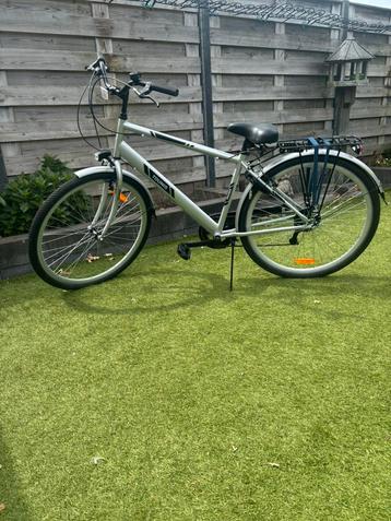 jongens fiets 28 inch beschikbaar voor biedingen