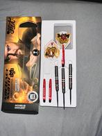 Michael Smith Achieve world cup edition darts 24gram, Sport en Fitness, Darts, Ophalen, Zo goed als nieuw, Pijlen