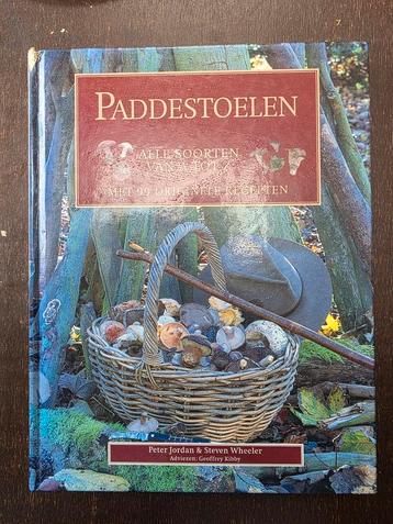 Paddestoelen alle soorten van A tot Z - Peter Jordan & Geoff beschikbaar voor biedingen