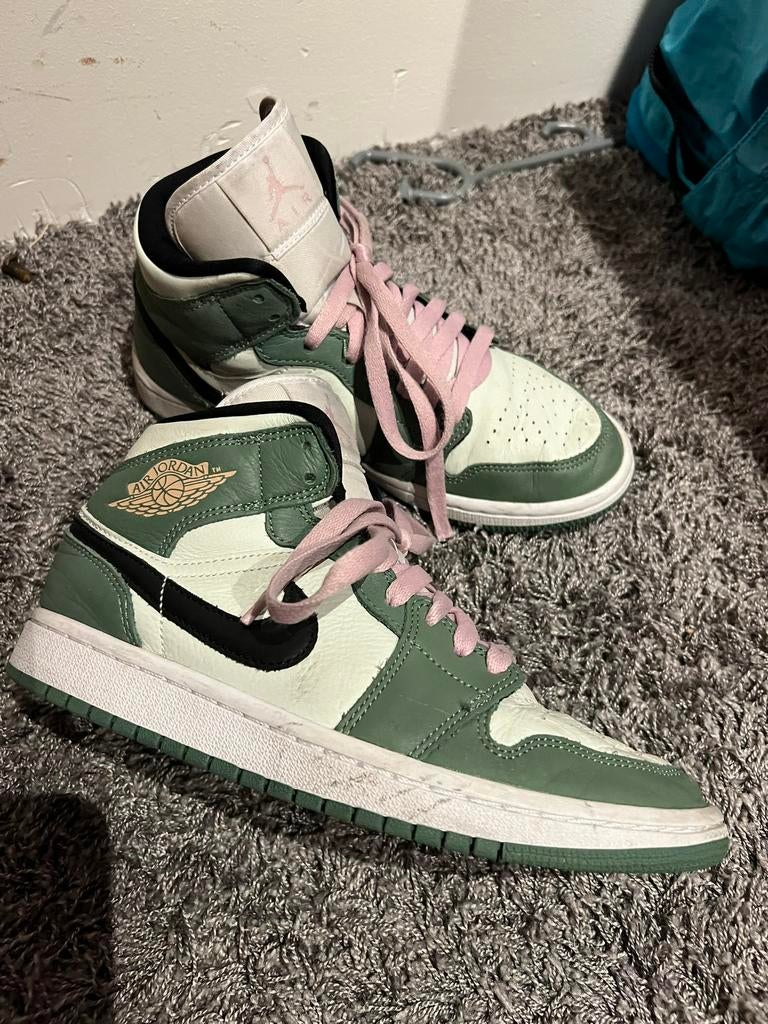 NIKE AIR JORDAN gympen maat 38 origineel zgan, Kleding | Dames, Schoenen, Nike Air Jordan, G, Wit, G