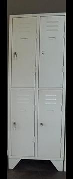 2 vintage industriële lockerkasten met sleutels, Huis en Inrichting, Kasten | Lockerkasten, Ophalen of Verzenden, Vintage industrieel