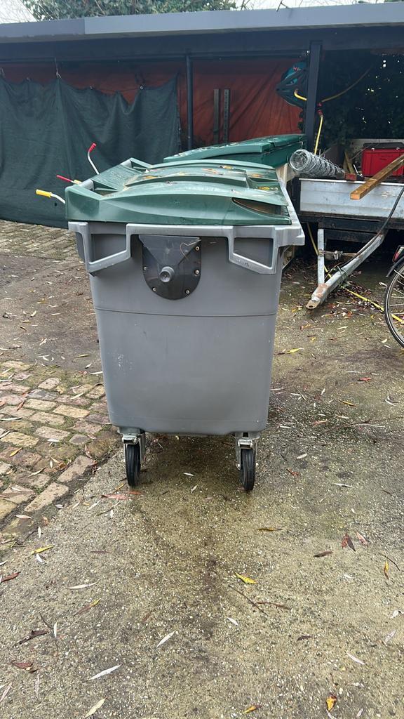 Grote Afvalcontainer - 1100 Liter - Verrijdbaar, Zakelijke goederen, Machines en Bouw | Keten en Containers, Ophalen