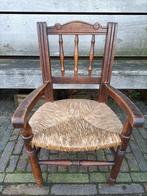 Houten vintage kinderstoel met rieten zitting., Kinderen en Baby's, Kinderstoelen, Overige typen, Gebruikt, Ophalen