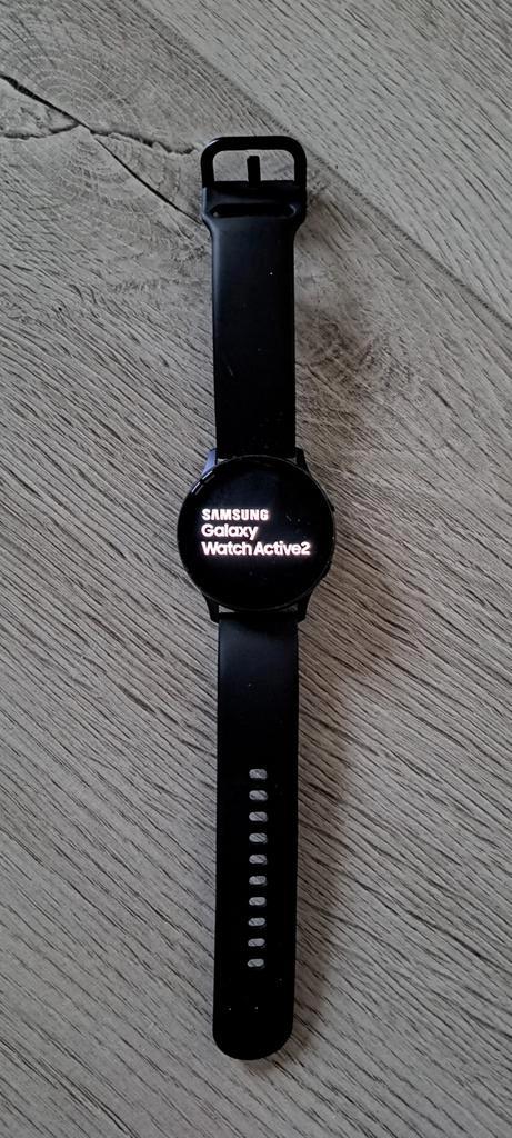 Samsung Galaxy Watch Active 2 40mm, Sieraden, Tassen en Uiterlijk, Smartwatches, Zo goed als nieuw, Android, Zwart, Afstand, Calorieverbanding
