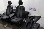 Bekleding Set (compleet) van een Peugeot 3008 (3008 16-), 12 maanden garantie, Gebruikt, -, -