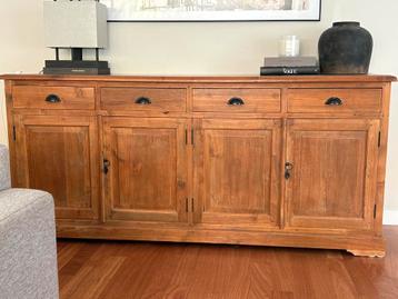 Teak dressoir beschikbaar voor biedingen