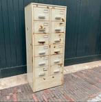 Vintage ijzeren ladekast - industriële kast, Huis en Inrichting, Kasten | Ladekasten, Ophalen, Q, Q, Zo goed als nieuw