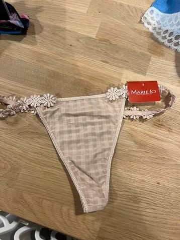 Marie Jo string maat 40 NIEUW!! Nu €15,- beschikbaar voor biedingen