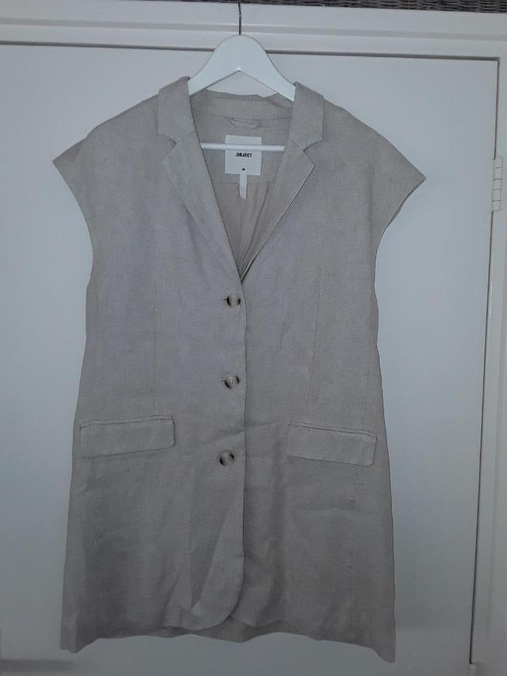 Object Beige Lang Gilet Met Knopen Maat 40, Kleding | Dames, Tops, Zo goed als nieuw, Maat 38/40 (M), Beige, Zonder mouw, Verzenden
