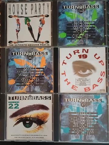 Cd's Turn up the Bass 14, 16, 17, 19 & 22 + meer beschikbaar voor biedingen