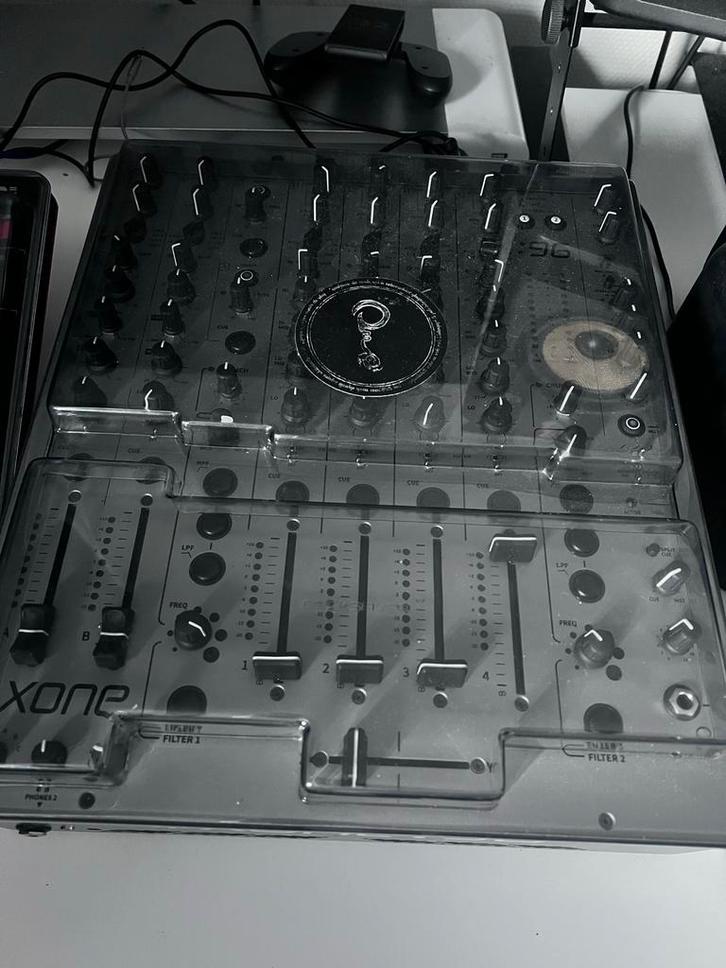 Allen & Heath Xone:96 like new met decksaver, Muziek en Instrumenten, Mengpanelen, Zo goed als nieuw, Minder dan 5 kanalen, Microfooningang