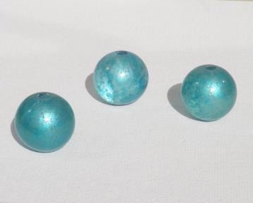 Turquoise kralen met gesponst effect (3 stuks) beschikbaar voor biedingen