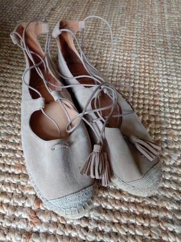 Schoenen espadrilles maat 42 beschikbaar voor biedingen