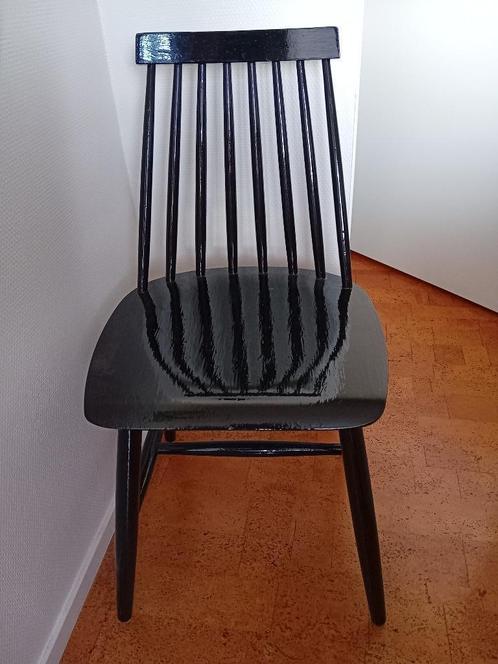 2 houten zwarte vintage stoelen, Huis en Inrichting, Stoelen, Gebruikt, Twee, Zwart, Ophalen of Verzenden