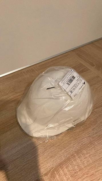 3M veiligheidshelm nieuw beschikbaar voor biedingen