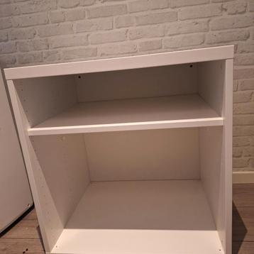 Ikea kastje beschikbaar voor biedingen