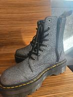 Dr Martens Jadon platform glitter mt 39 in nieuwstaat, Kleding | Dames, Schoenen, Ophalen, Zo goed als nieuw, Zwart