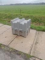 Hooi voer bakken waterbakken