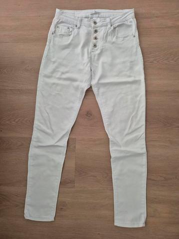 Place du Jour witte lange broek, maat 38 beschikbaar voor biedingen
