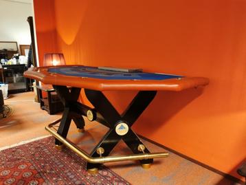 Professionele Black Jack tafel met 7 krukken beschikbaar voor biedingen