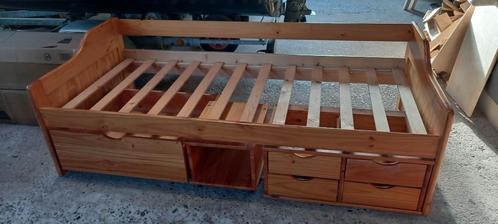 1 persoons bed, Huis en Inrichting, Slaapkamer | Bedden, Zo goed als nieuw, Eenpersoons, 90 cm, 200 cm, Hout, Ophalen