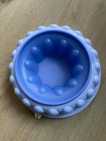 Tupperware rijstrand beschikbaar voor biedingen