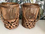 Lantaarn rotan, Huis en Inrichting, Woonaccessoires | Kandelaars en Kaarsen, Ophalen of Verzenden, Zo goed als nieuw, 25 tot 50 cm