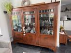 Prachtige en unieke oude strakke houten kast met 3 deuren., Antiek en Kunst, Antiek | Meubels | Kasten, Ophalen