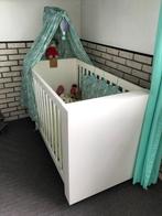 kinderledikant op wieltjes met hemeltje en matrasje, Ophalen, Gebruikt, Matras, Minder dan 70 cm