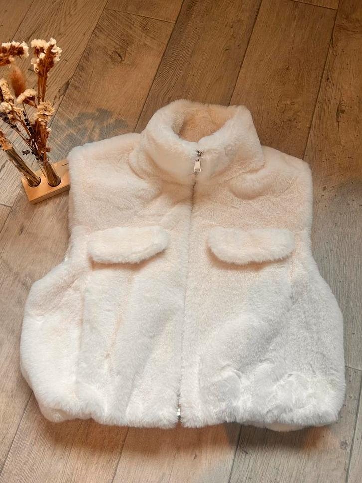 Faux Fur Bodywarmer Creme, one size, Kleding | Dames, Bodywarmers, Nieuw, Maat 38/40 (M), Beige, Ophalen of Verzenden