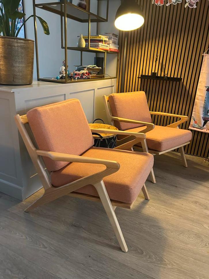 Roze Mid Century Stoel van Sissy Boy 2 stuks, Huis en Inrichting, Fauteuils, Gebruikt, Hout, 50 tot 75 cm, Minder dan 75 cm, Ophalen