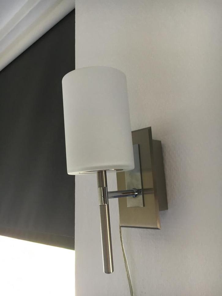 Moderne RVS Wandlamp met Schakelaar, Huis en Inrichting, Lampen | Wandlampen, Zo goed als nieuw, Glas, Metaal, Ophalen
