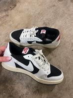 Travis scott x air up jordan 1 nike dunk low travis scott 37, Ophalen of Verzenden, Nieuw, Sneakers of Gympen
