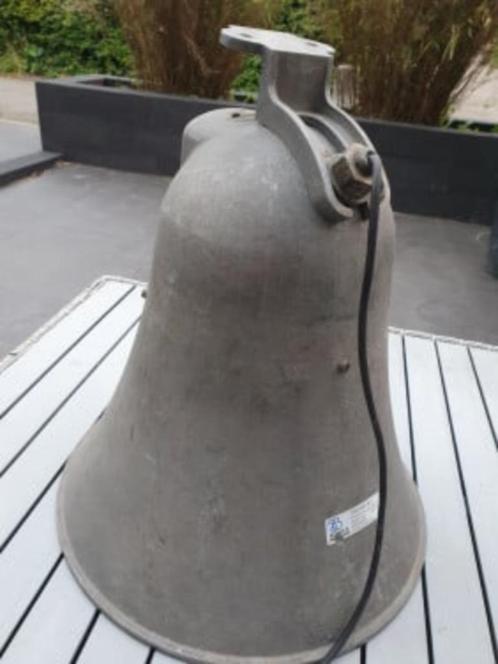 Mooie antieke zware buiten speaker(gemerkt philips hollandia, Antiek en Kunst, Antiek | Tv's en Audio, Ophalen of Verzenden