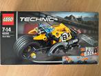 Lego Technic 42058 Stuntmotor, Ophalen of Verzenden, Zo goed als nieuw, Complete set, Lego