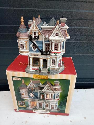 Lemax Row House Apartments & Ciurio Shop beschikbaar voor biedingen