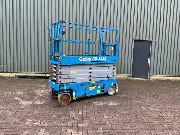 2013 Genie GS-3232 Hoogwerker 12 meter, Zakelijke goederen, Machines en Bouw | Liften, Steigers en Ladders