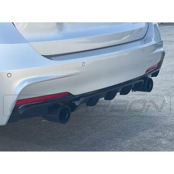 Diffuser BMW3 F30 F31 M Performance look hoogglans zwart beschikbaar voor biedingen