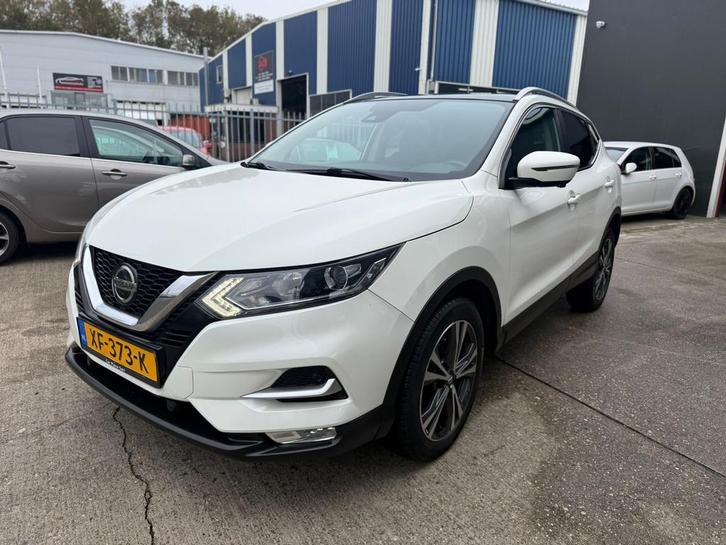 Nissan Qashqai 1.2 Dig-t 85KW 2WD CVT 2018 Wit, Auto's, Nissan, Qashqai, Benzine, D, SUV of Terreinwagen, Automaat, Geïmporteerd
