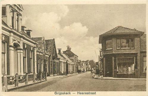 (378-384-001) Grijpskerk Heerestraat, Verzamelen, Ansichtkaarten | Nederland, Groningen, Verzenden