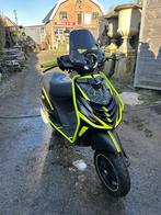zip 70cc 2t bieden, Fietsen en Brommers, Scooters | Piaggio, Ophalen, Zo goed als nieuw, Zip