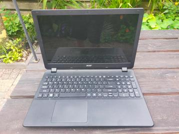 Acer en Peaq laptop lot, lezen! beschikbaar voor biedingen